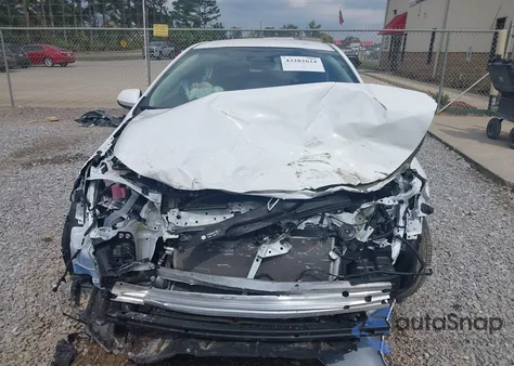 2025 Toyota Corolla Le из США, поврежденный, VIN 5YFB4MDEXSP239591